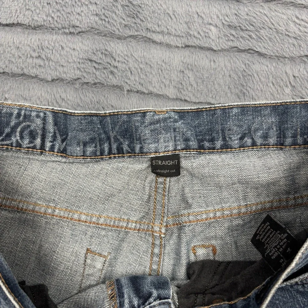 Calvin Klein Jeans Mens 34 Straight Cut Medium Wash Blue Denim 100% Cotton